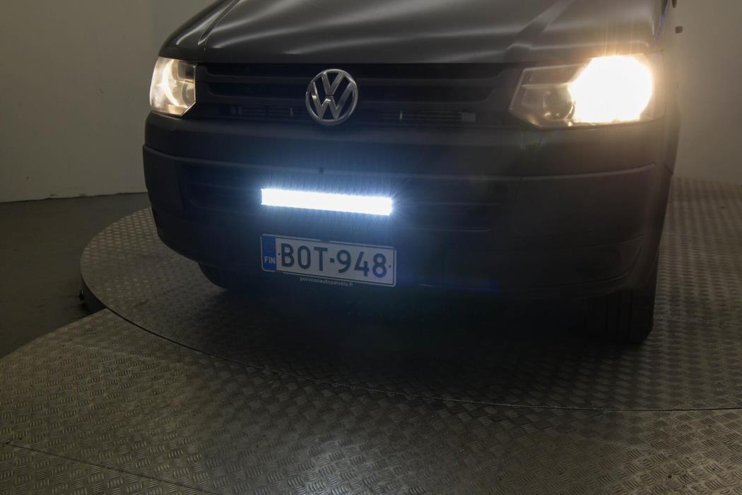 VOLKSWAGEN Transporter 2011
