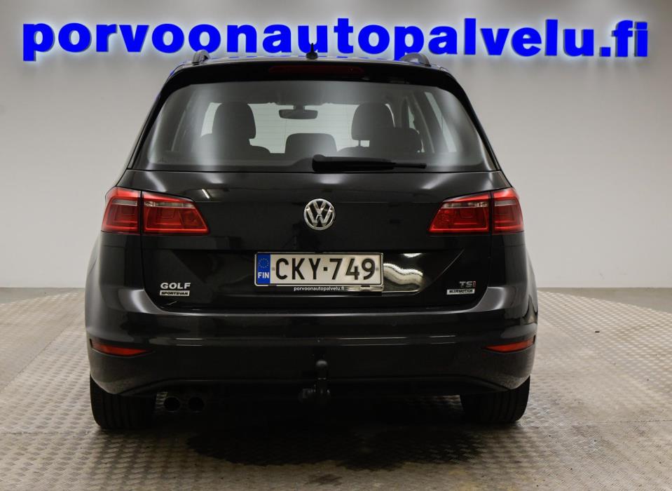VOLKSWAGEN Golf Sportsvan 2016