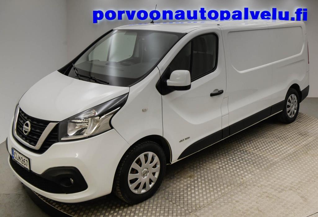 NISSAN NV300 2018
