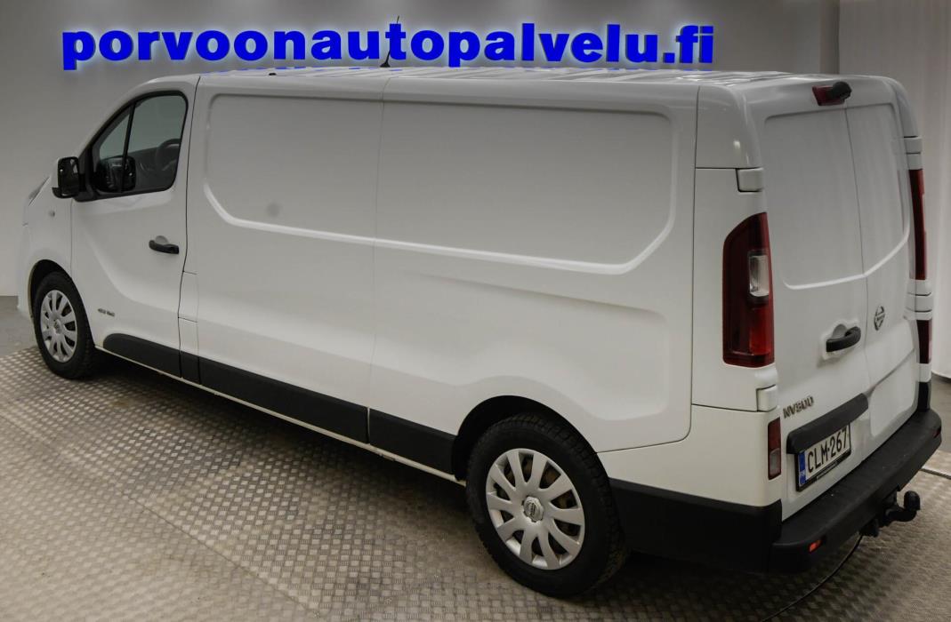 NISSAN NV300 2018
