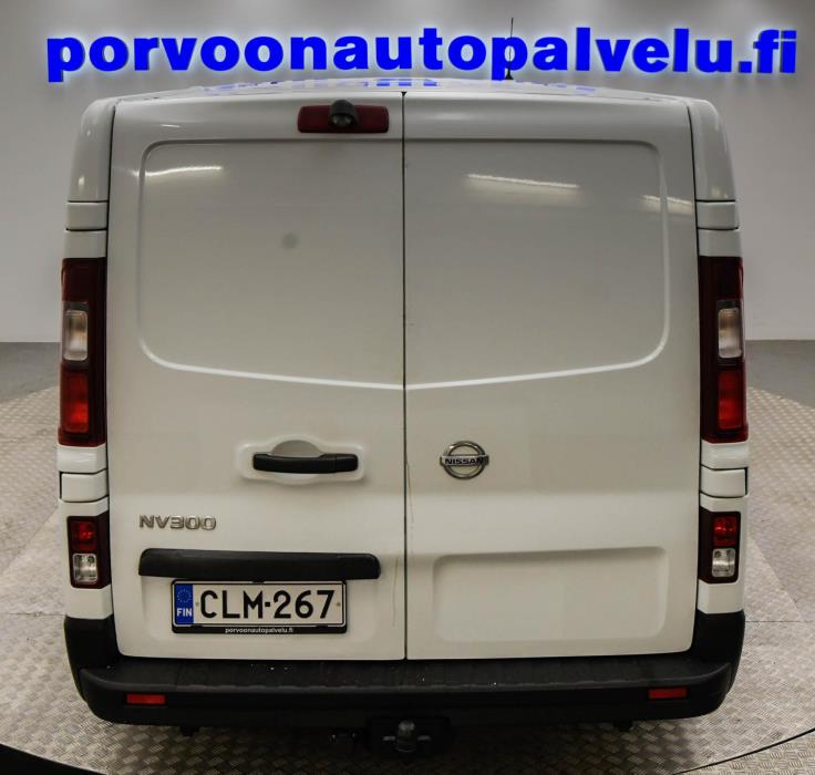 NISSAN NV300 2018