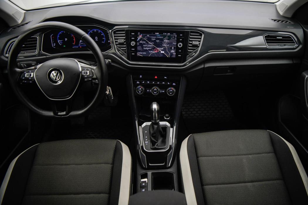 VOLKSWAGEN T-Roc 2019