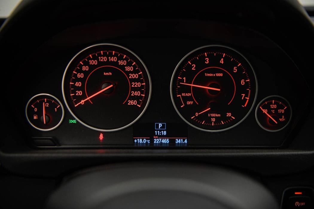 BMW 328 Gran Turismo 2015