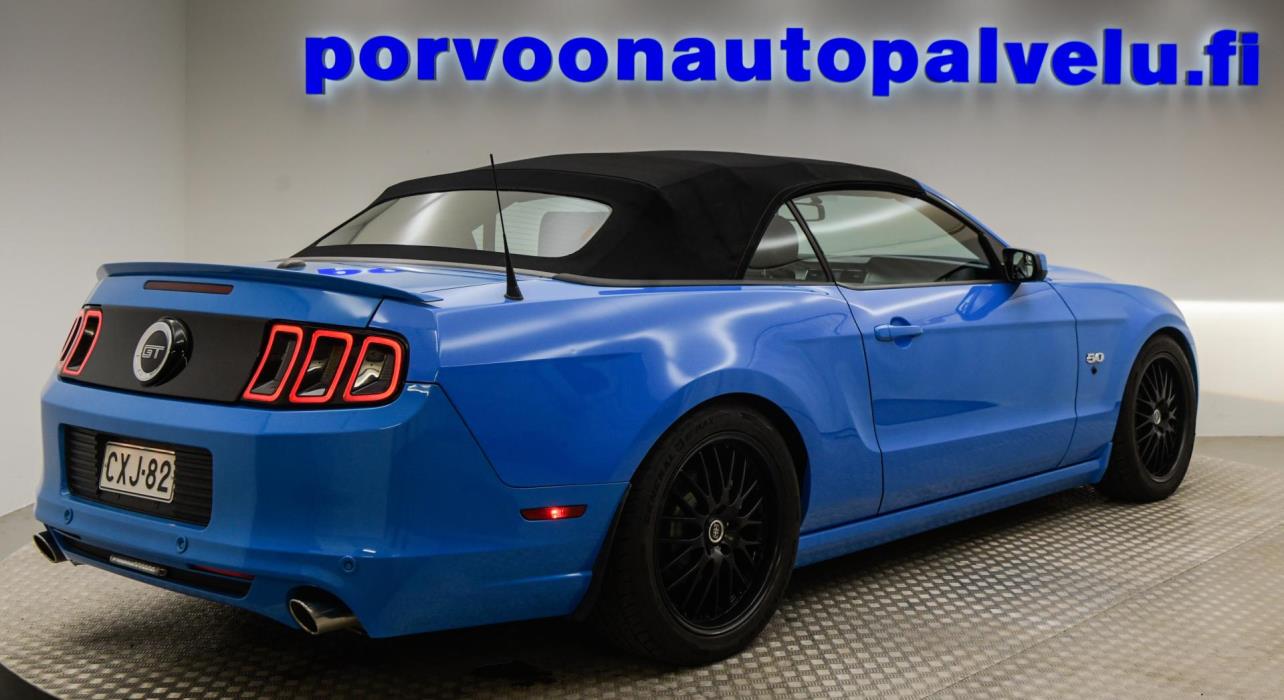 FORD Mustang 2014