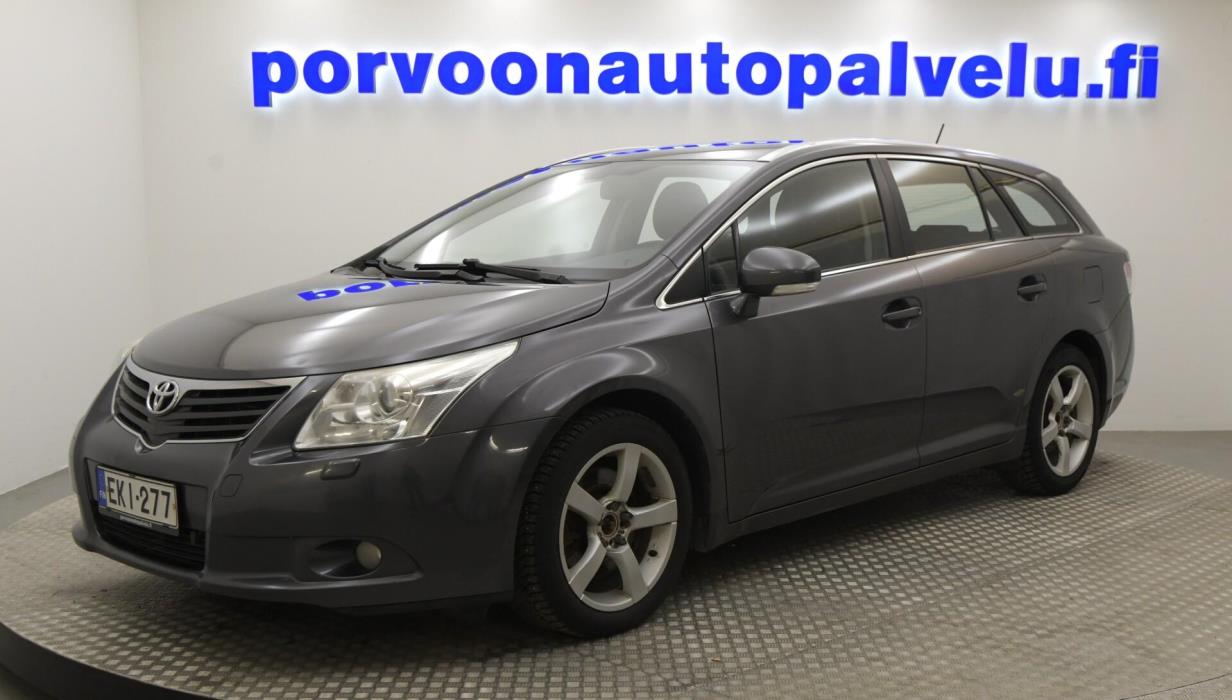 TOYOTA Avensis 2010