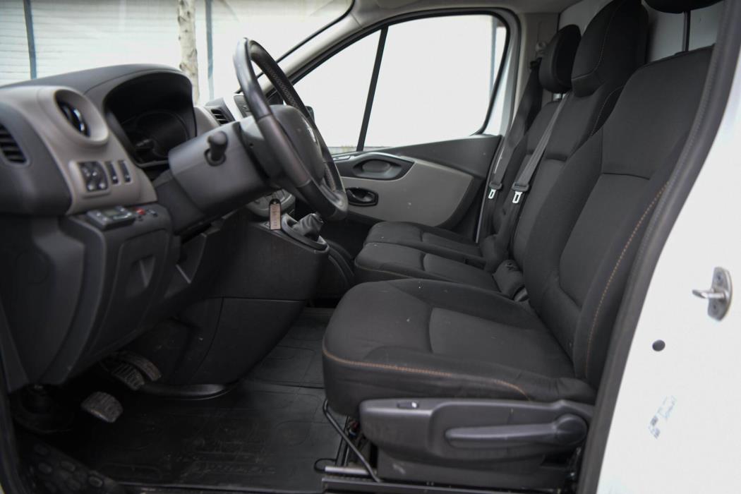 RENAULT Trafic 2019