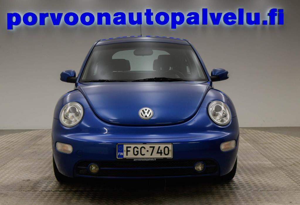 VOLKSWAGEN New Beetle 2003