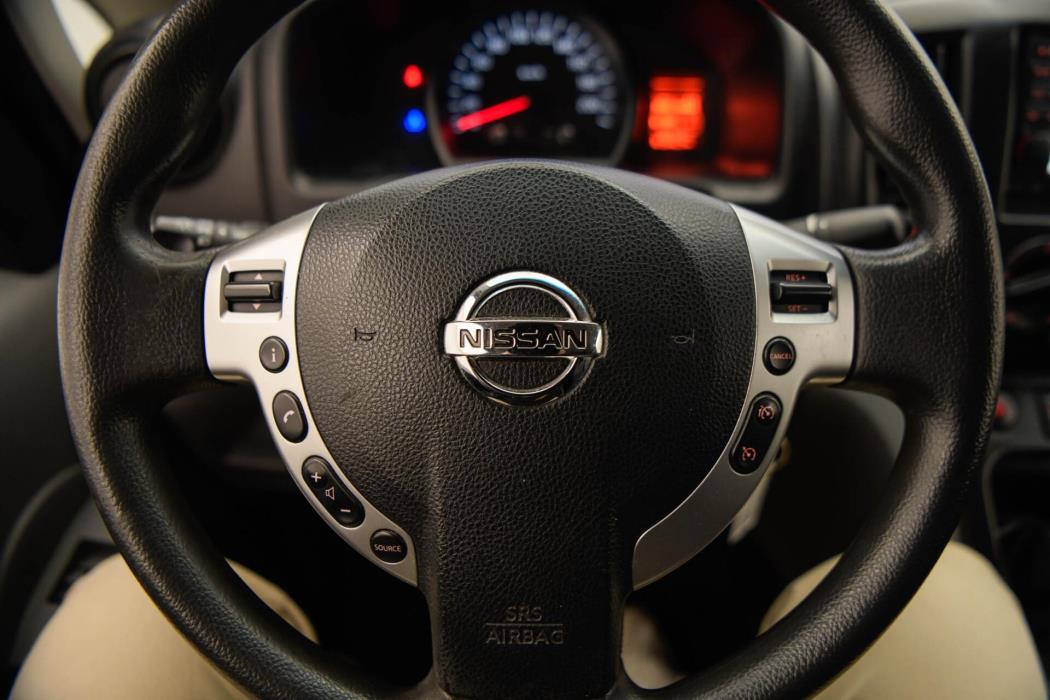 NISSAN NV200 2017