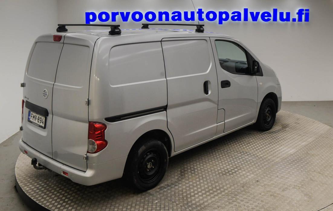 NISSAN NV200 2017