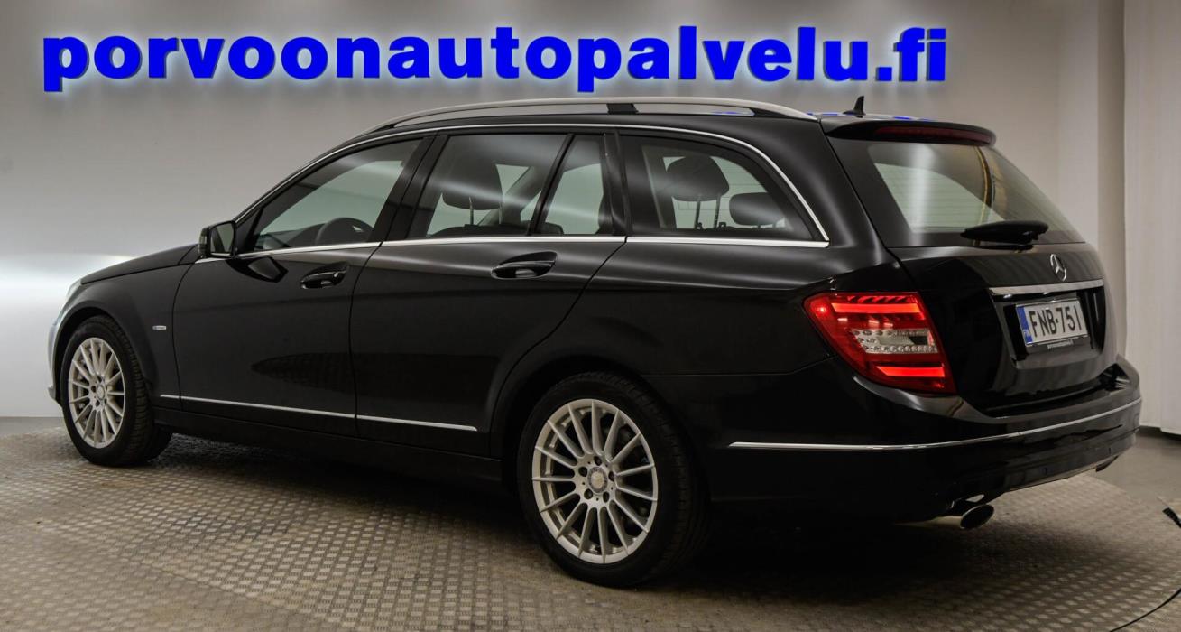 MERCEDES-BENZ C 2012