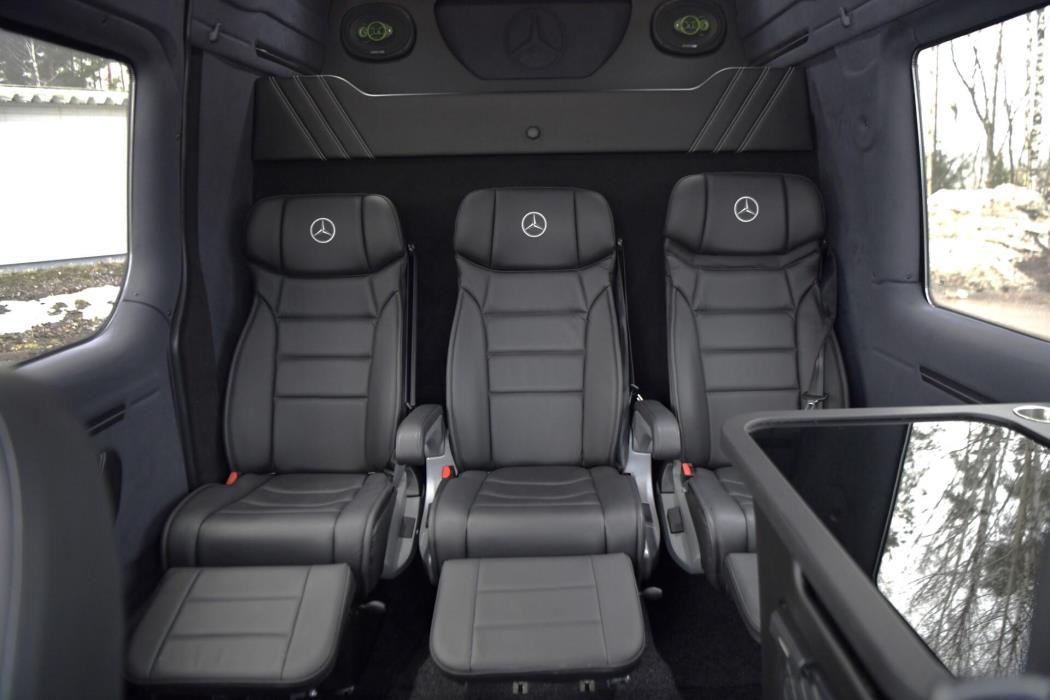 MERCEDES-BENZ Sprinter 2023