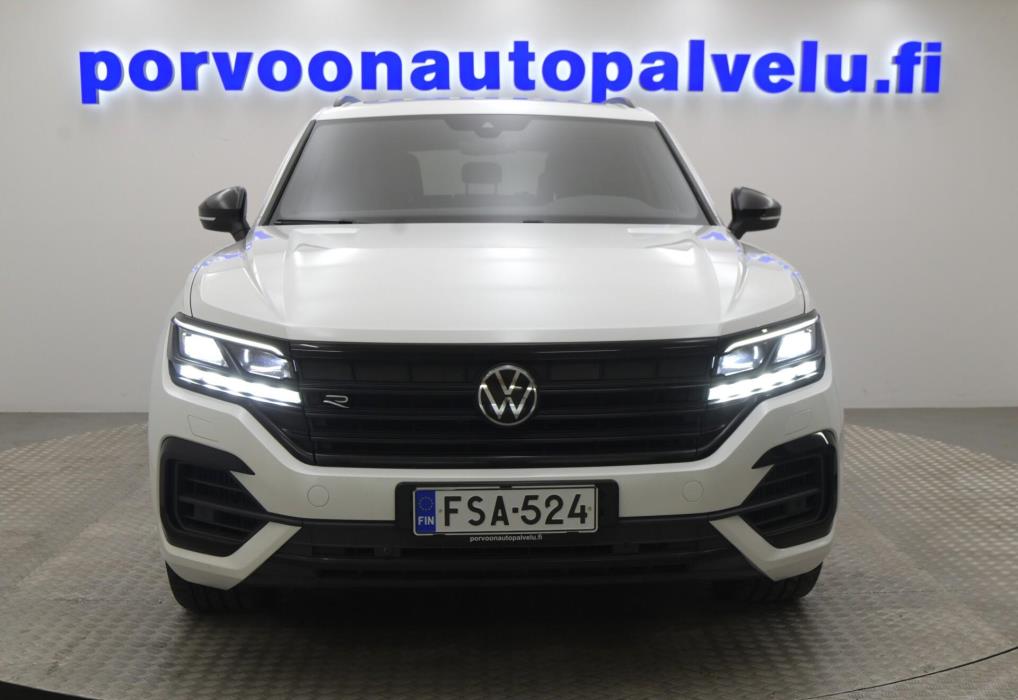 VOLKSWAGEN Touareg 2021