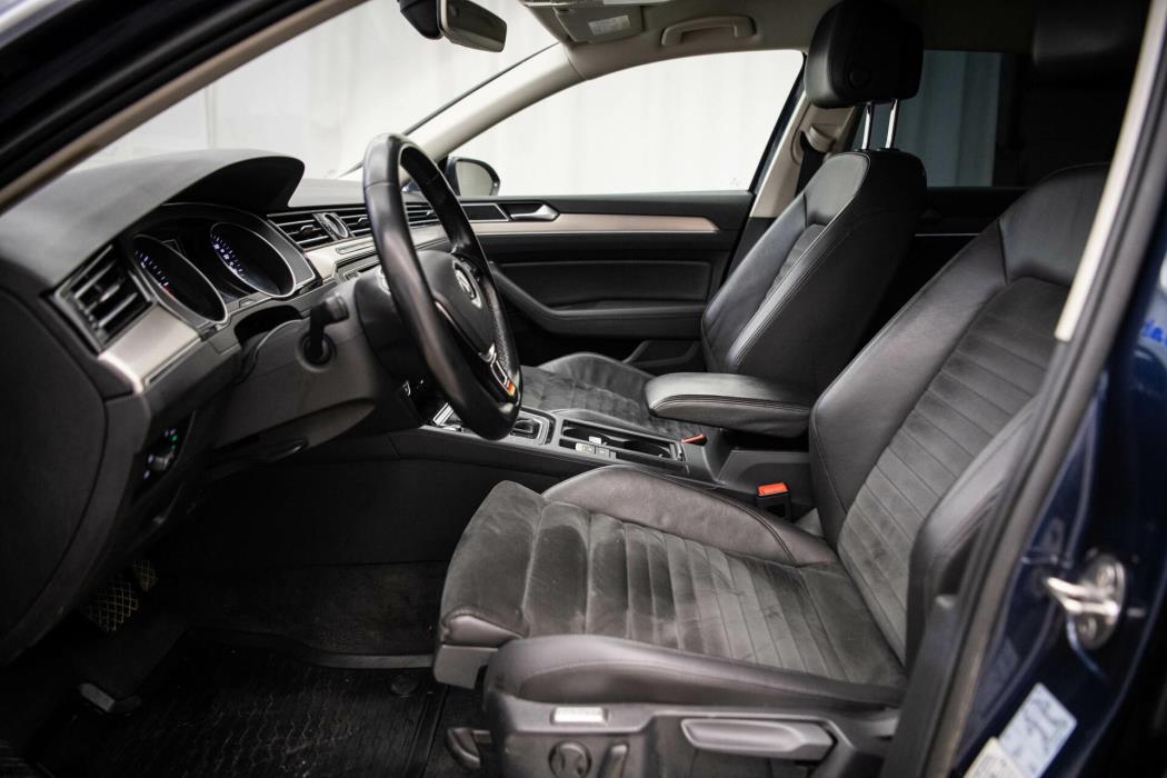 VOLKSWAGEN Passat 2015