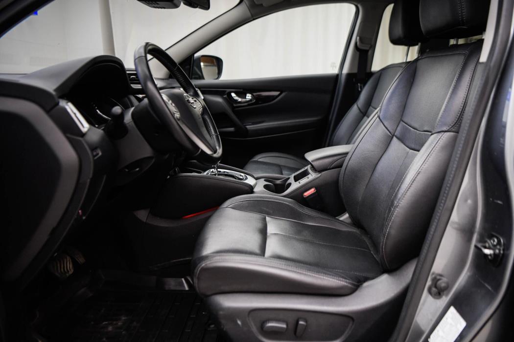NISSAN Qashqai 2016