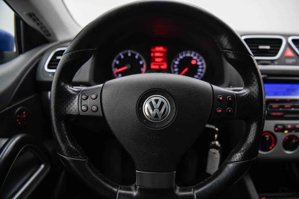 VOLKSWAGEN Scirocco 2008