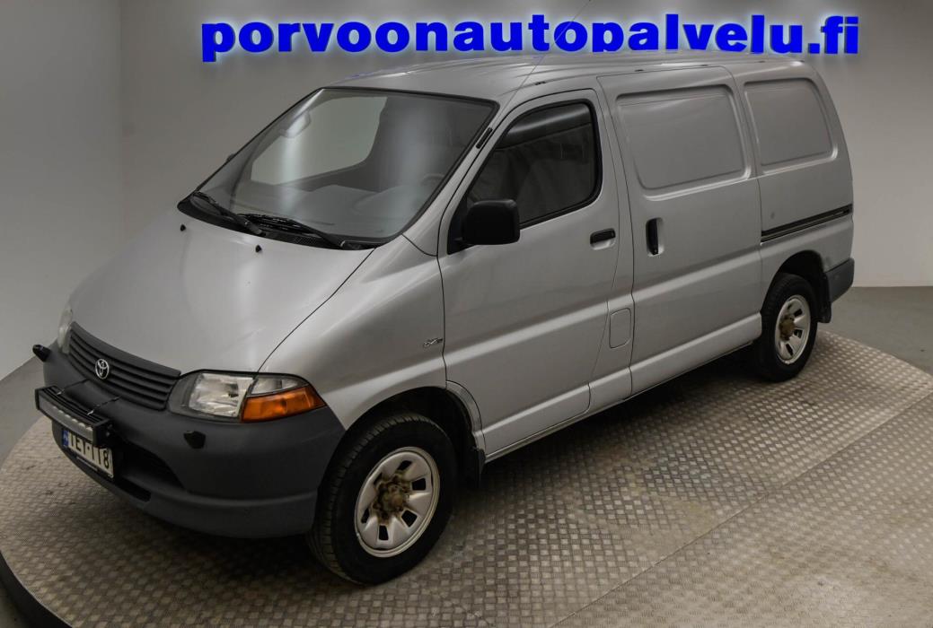 TOYOTA Hiace 2006