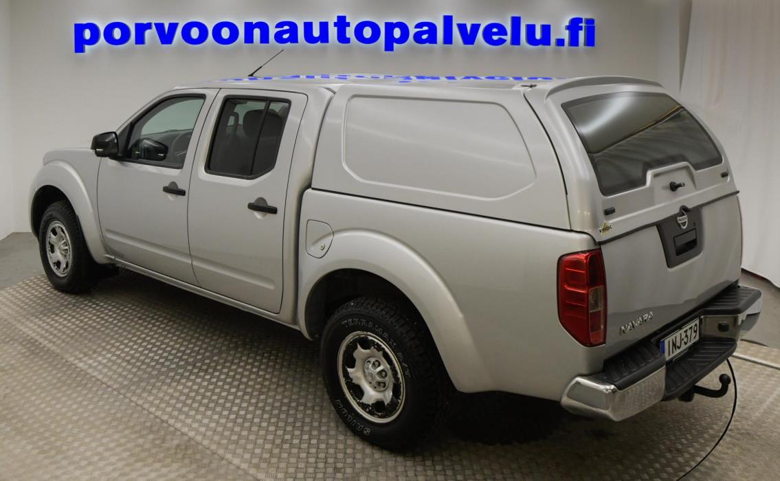NISSAN Navara 2015