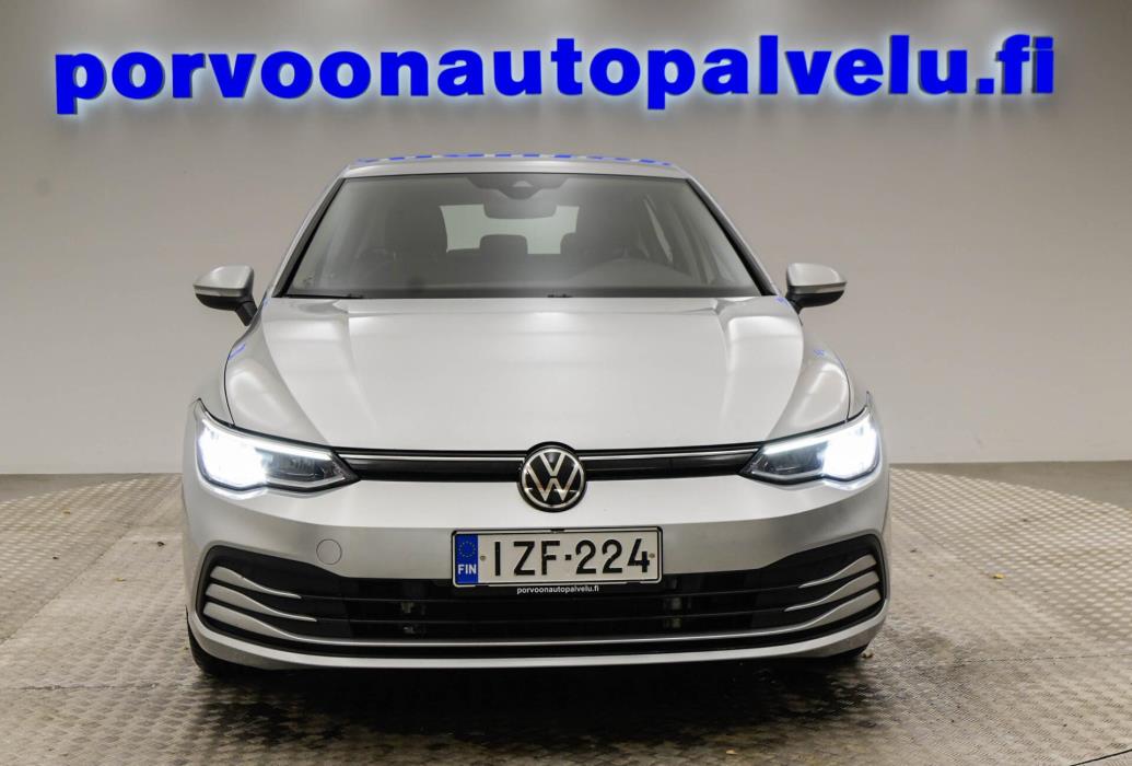 VOLKSWAGEN Golf 2021