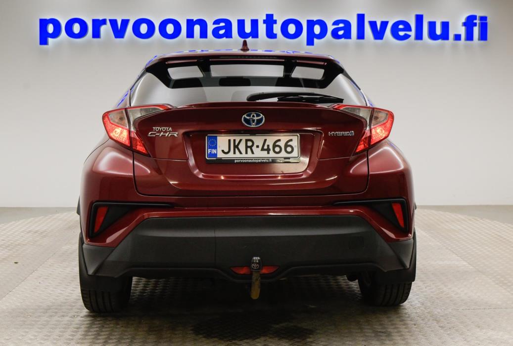 TOYOTA C-HR 2017