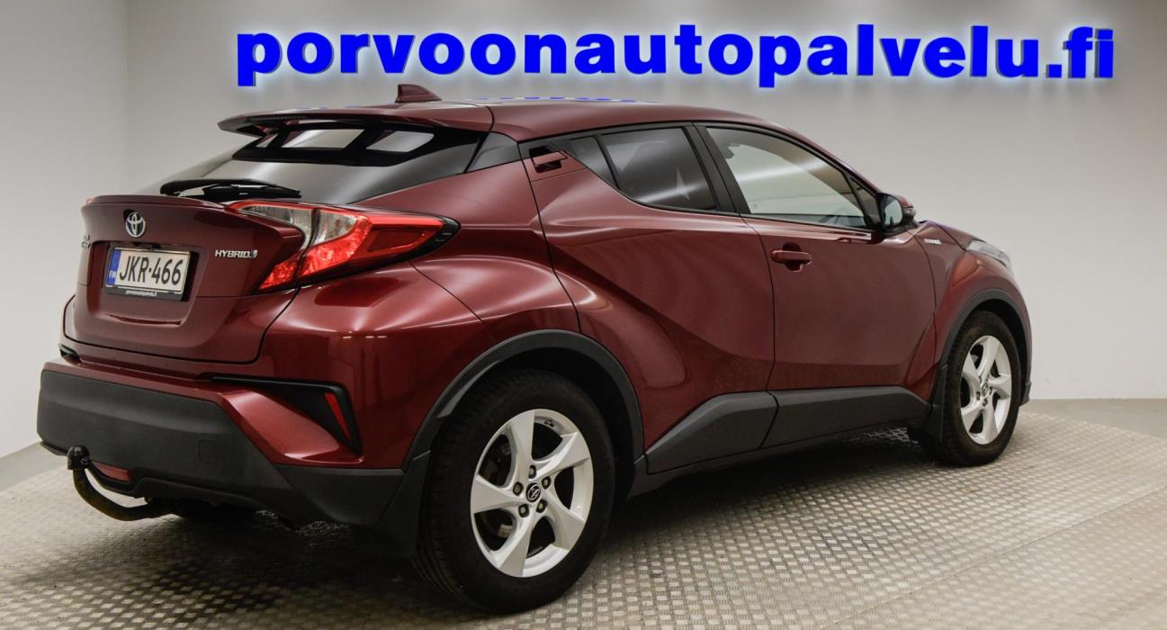TOYOTA C-HR 2017