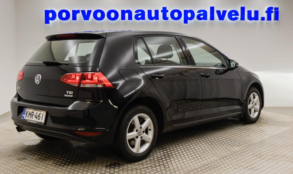 VOLKSWAGEN Golf 2014