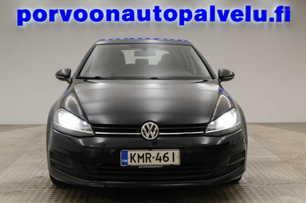 VOLKSWAGEN Golf 2014
