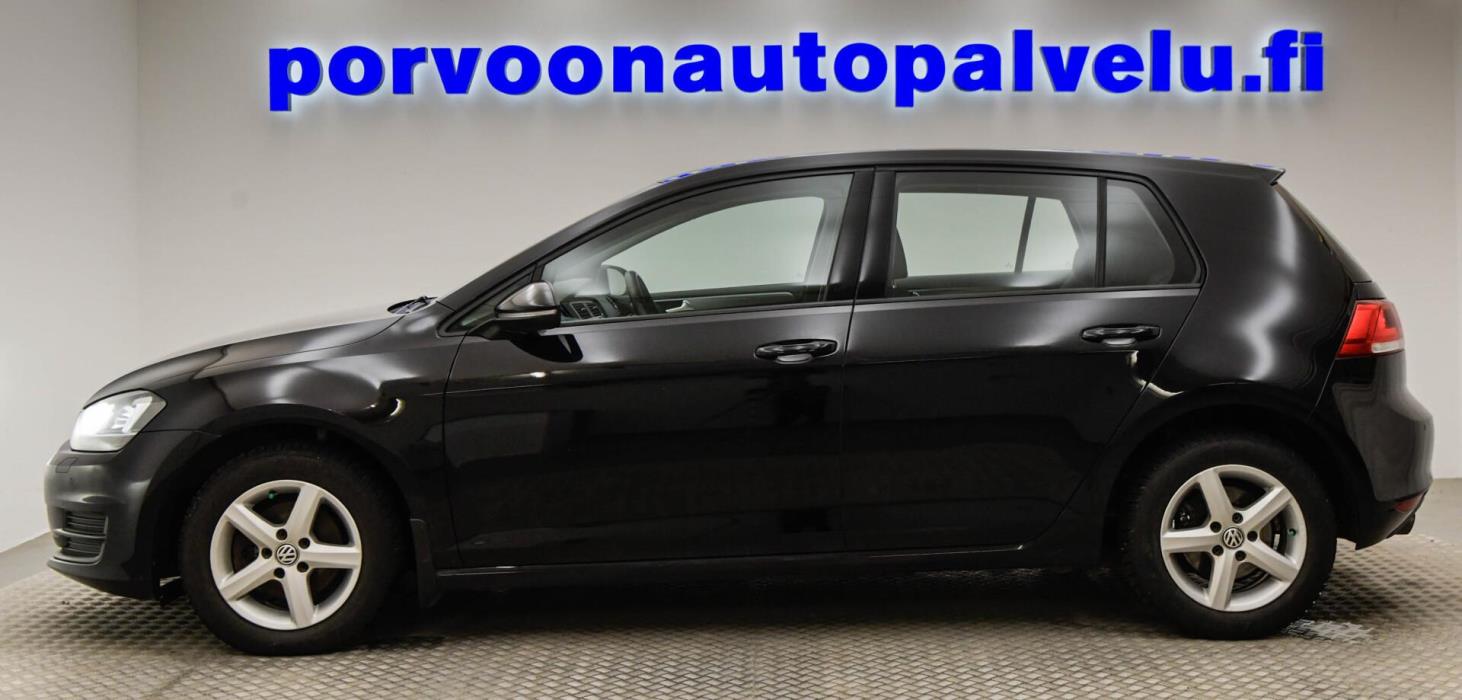 VOLKSWAGEN Golf 2014