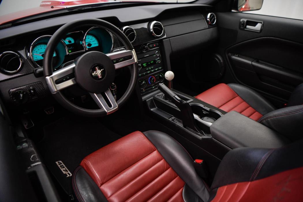 FORD Mustang 2008