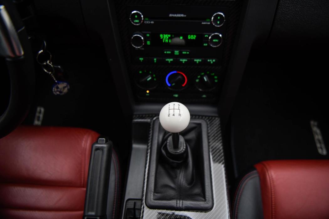 FORD Mustang 2008