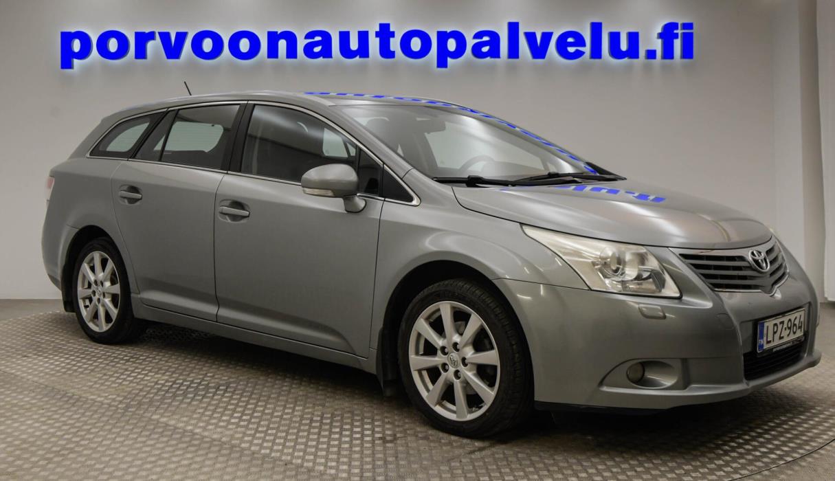 TOYOTA Avensis 2009