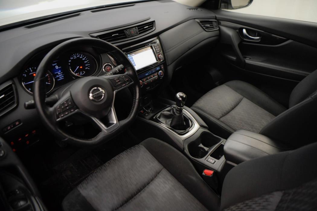 NISSAN X-Trail 2019