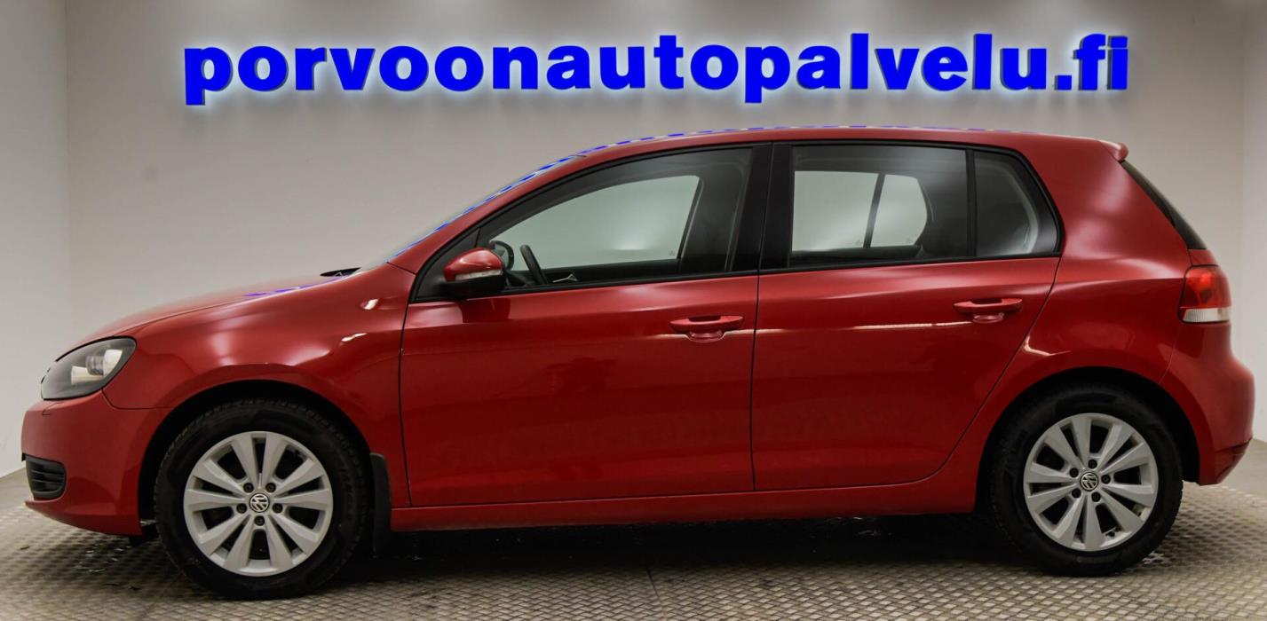 VOLKSWAGEN Golf 2010