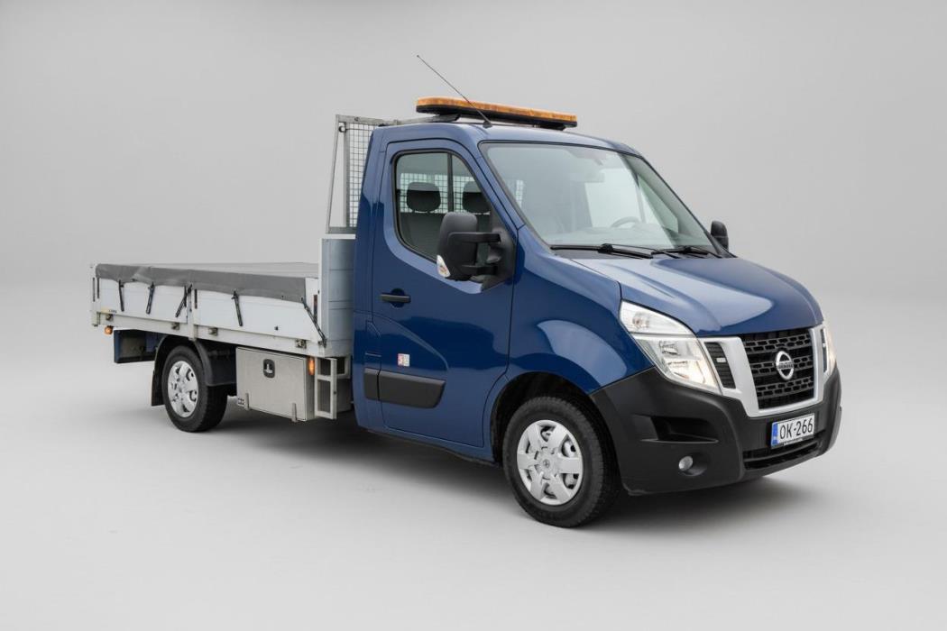 NISSAN NV400 2018