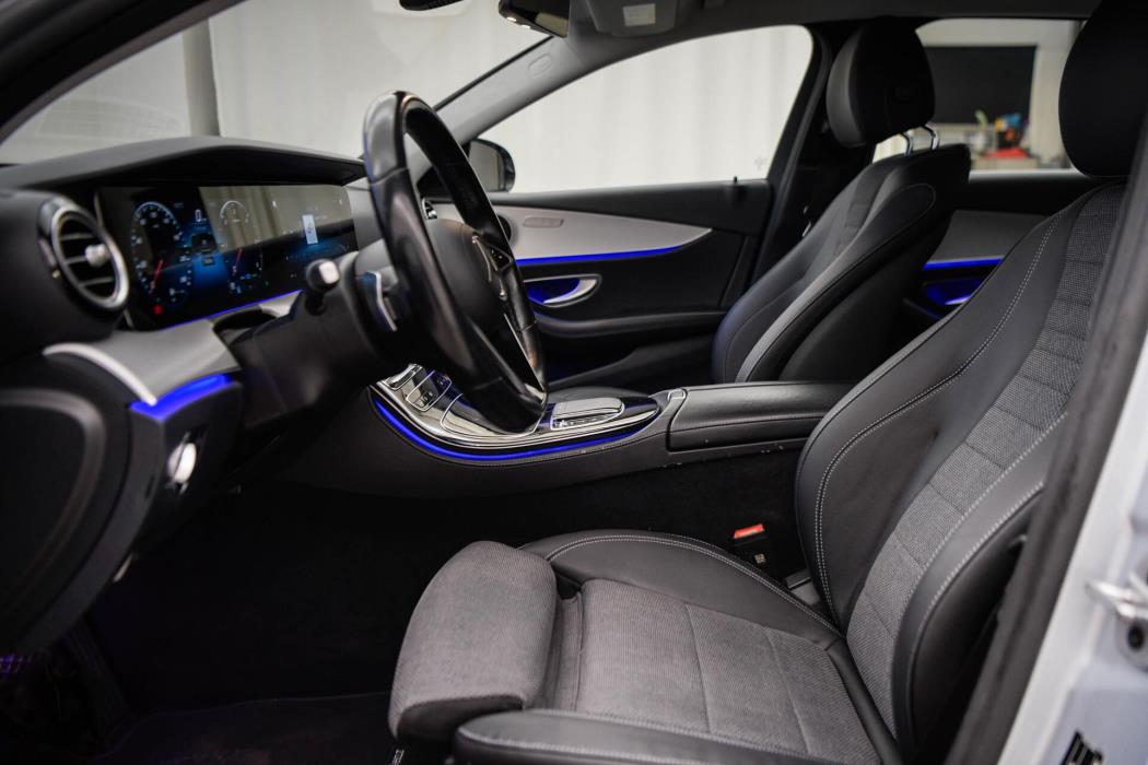MERCEDES-BENZ E 2022