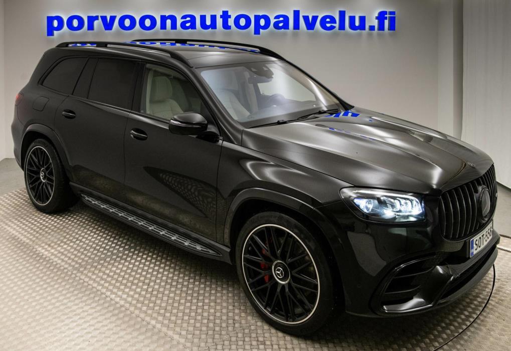 MERCEDES-BENZ GLS 2022