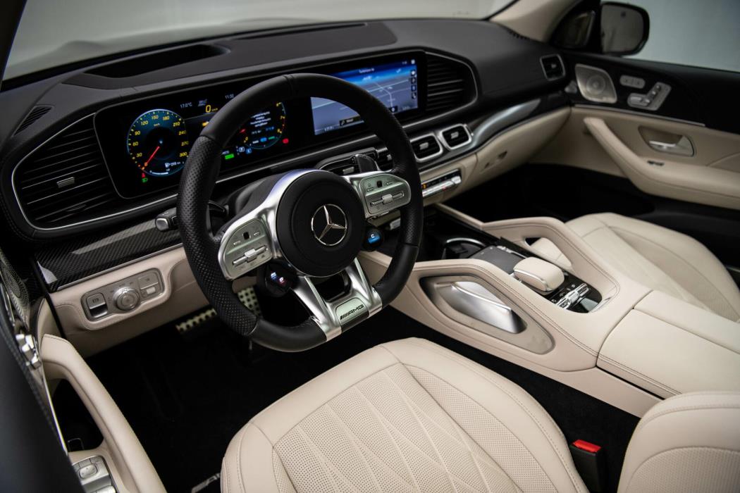 MERCEDES-BENZ GLS 2022