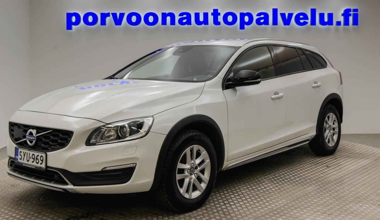 VOLVO V60 Cross Country 2016