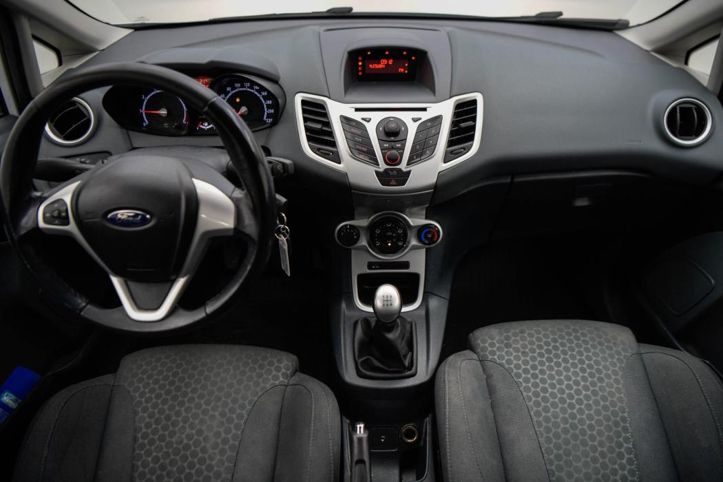 FORD Fiesta 2010