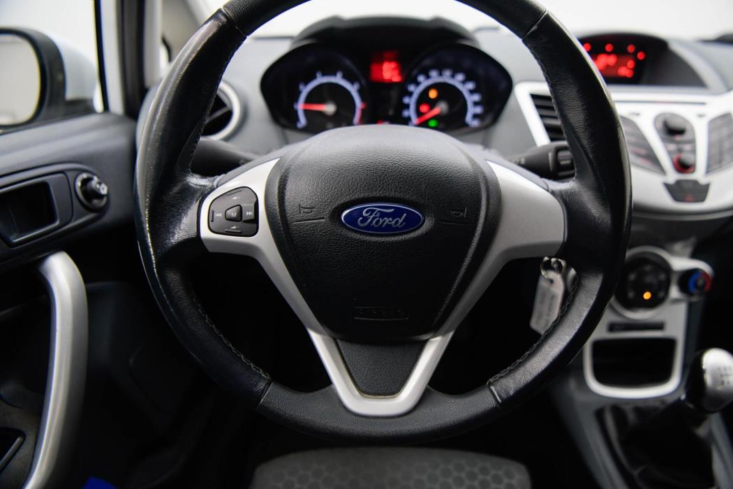 FORD Fiesta 2010