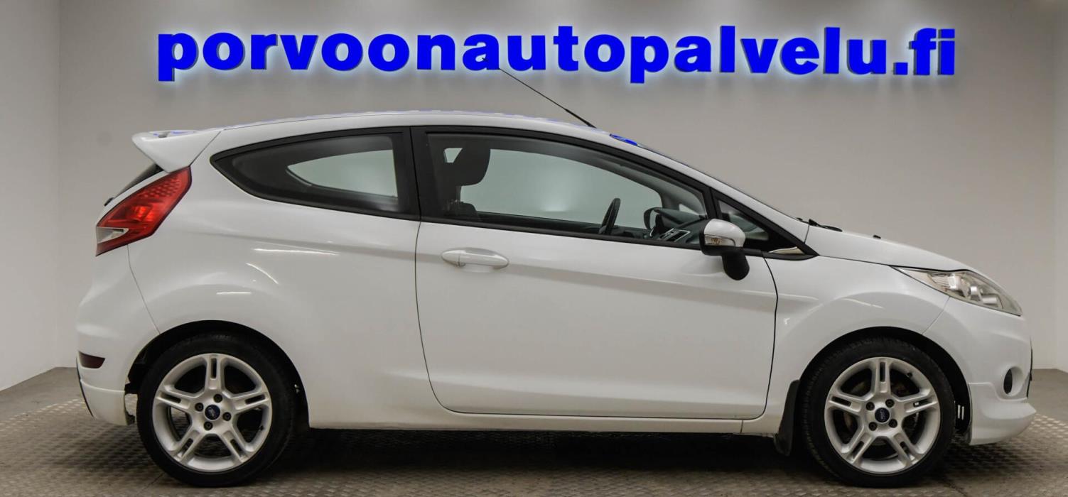 FORD Fiesta 2010