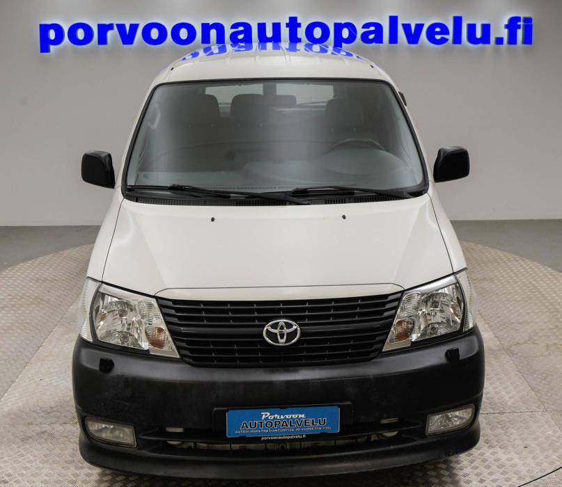 TOYOTA Hiace 2008