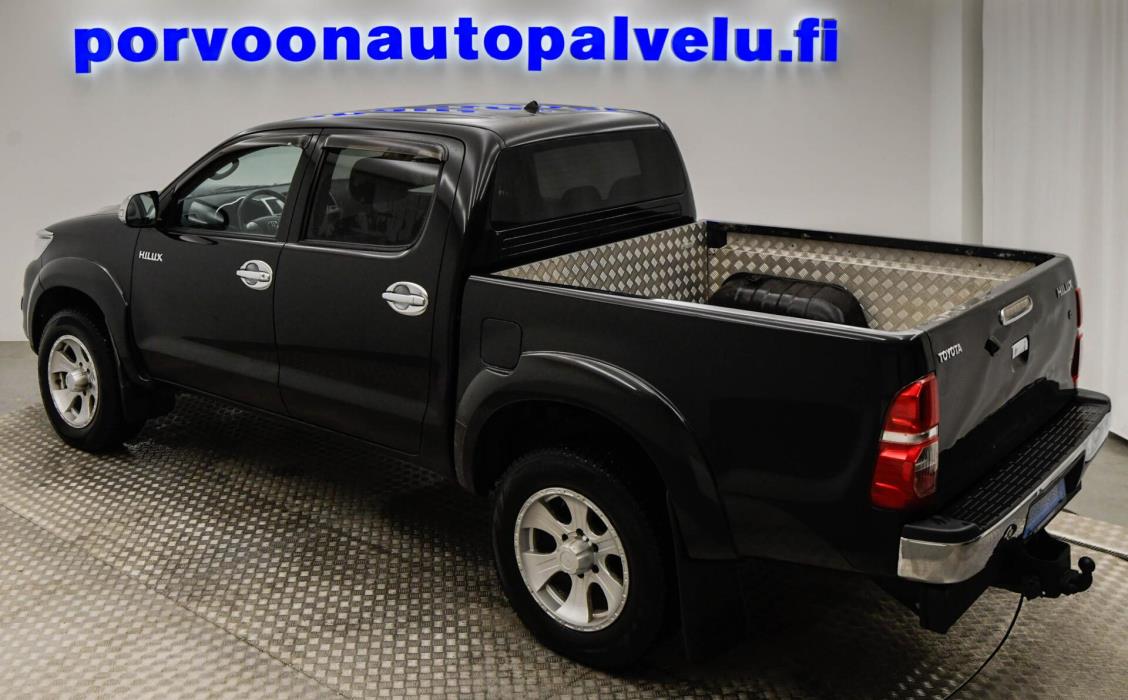 TOYOTA Hilux 2014