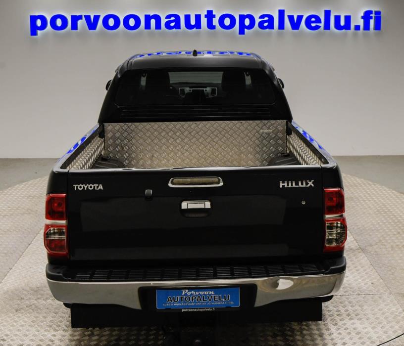 TOYOTA Hilux 2014