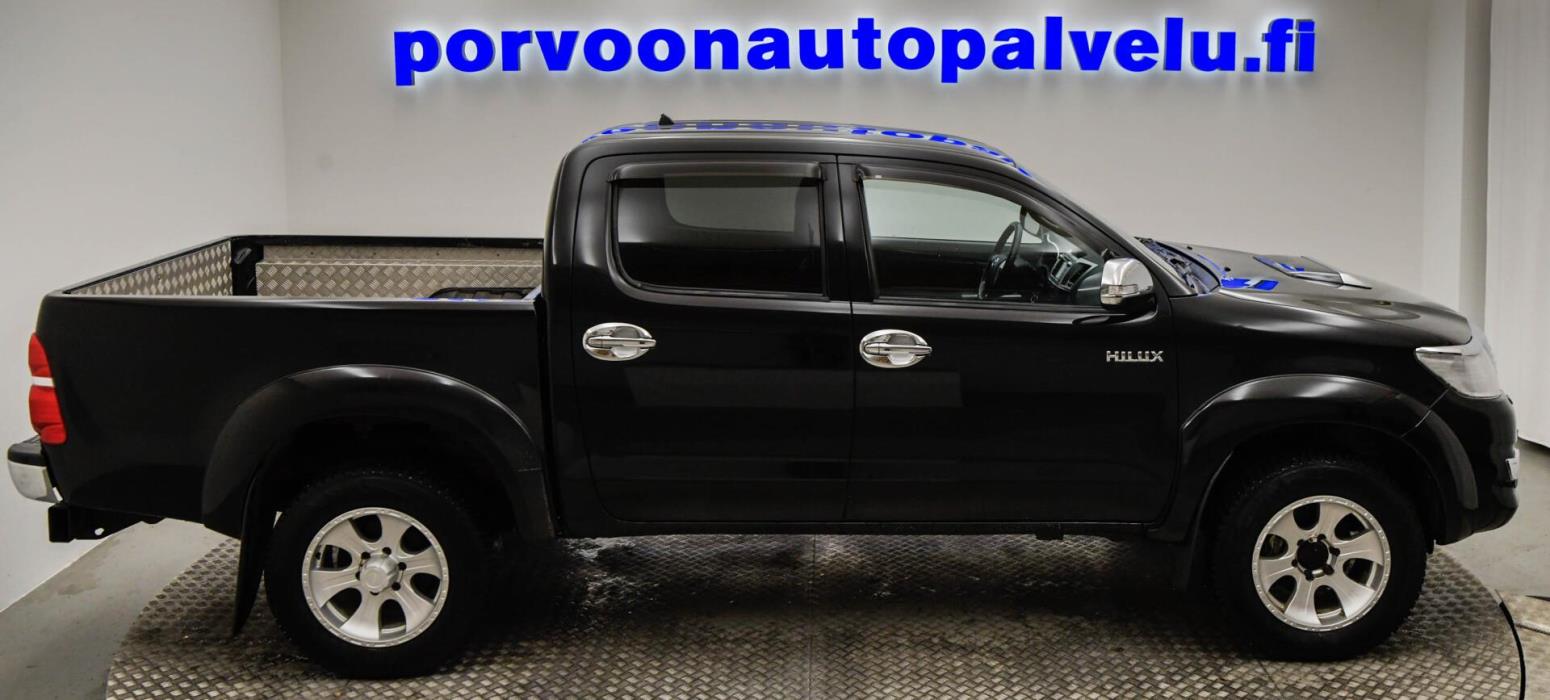 TOYOTA Hilux 2014