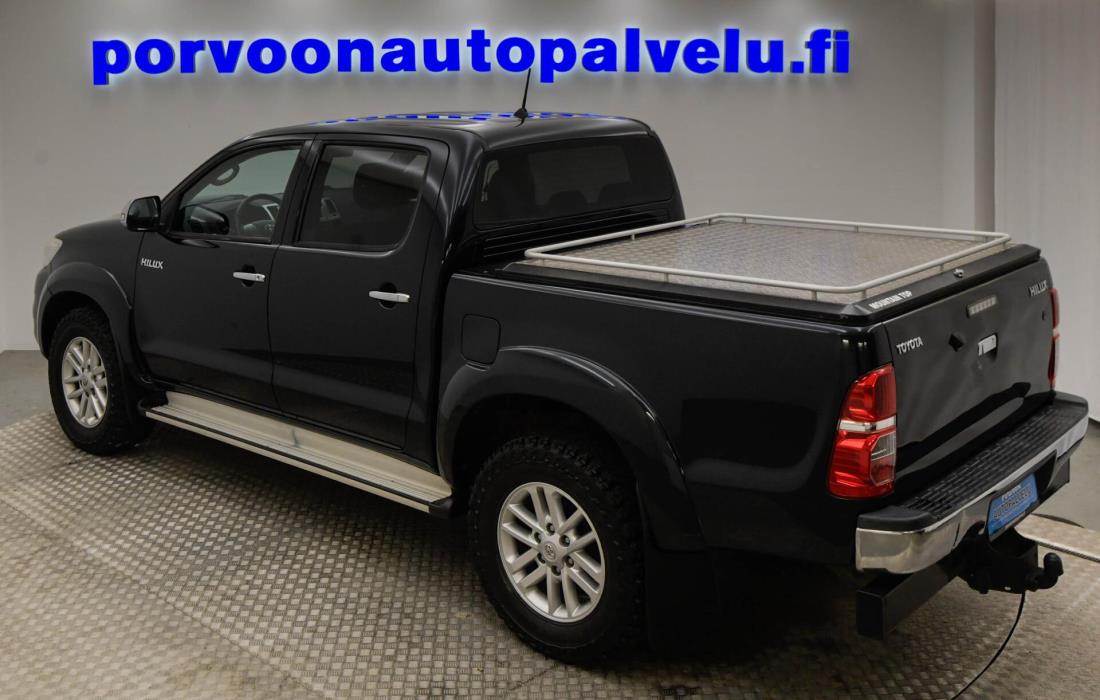 TOYOTA Hilux 2012