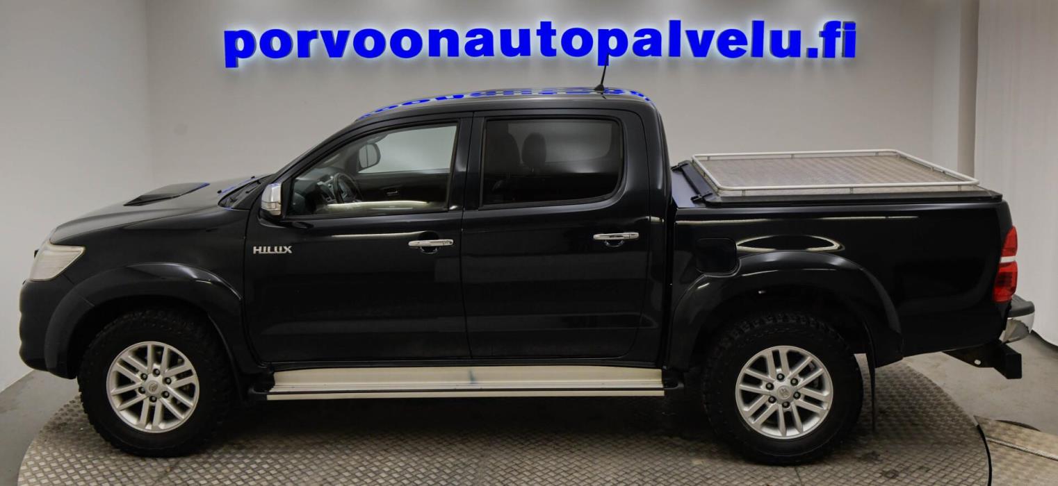 TOYOTA Hilux 2012