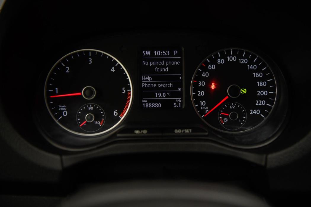 VOLKSWAGEN Amarok 2014