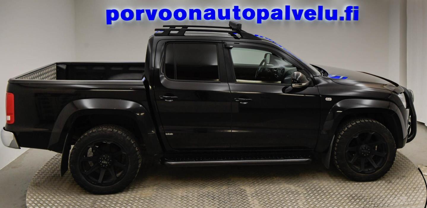 VOLKSWAGEN Amarok 2014
