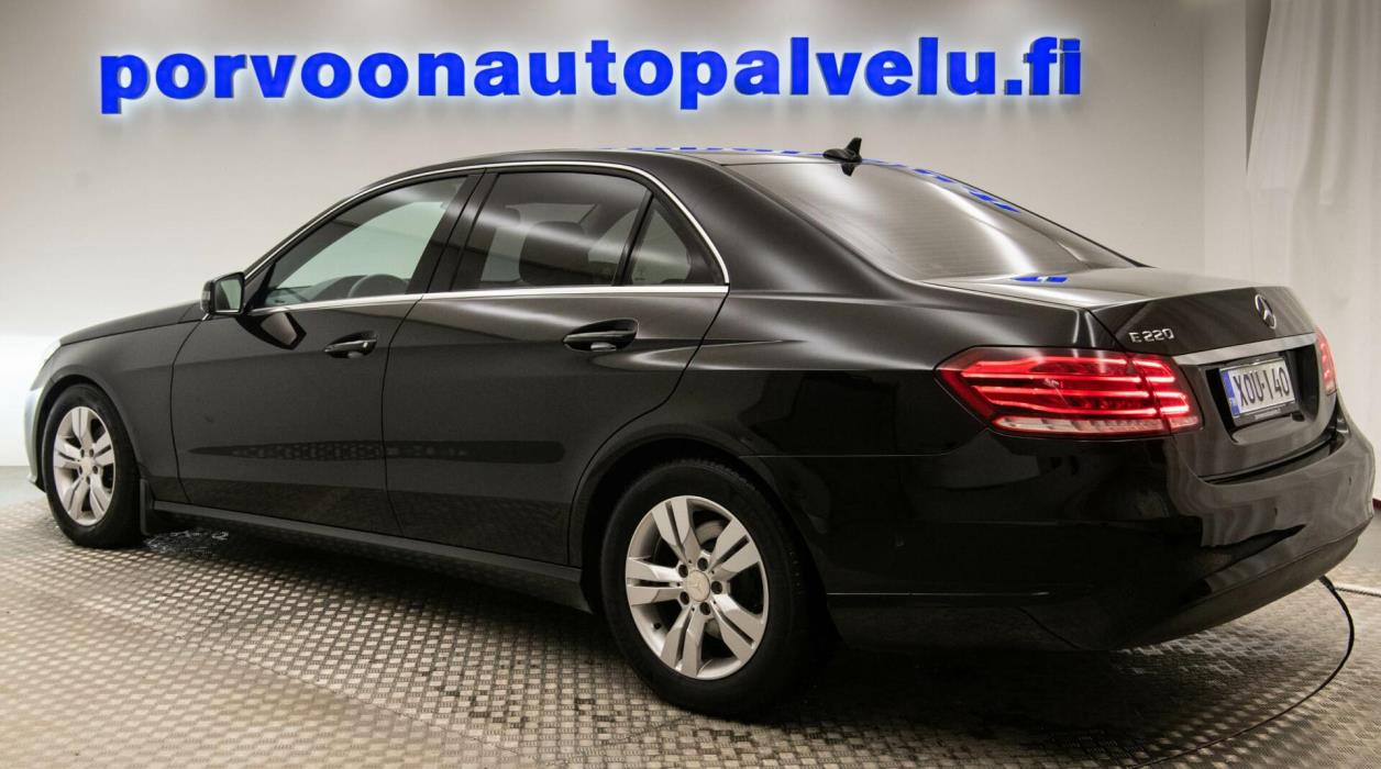 MERCEDES-BENZ E 2015