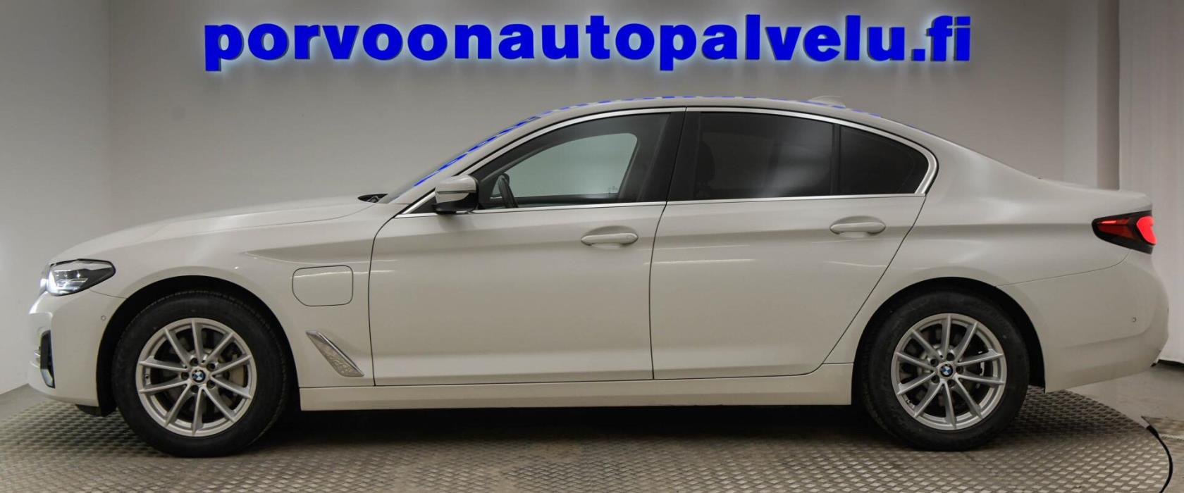 BMW 530 2021
